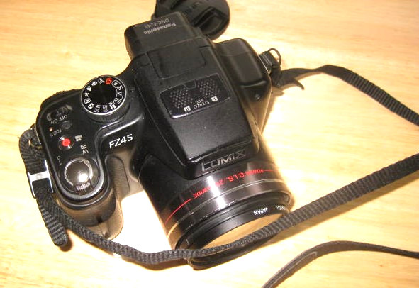 Panasonic Lumix DMC FZ45 Bridge Camera