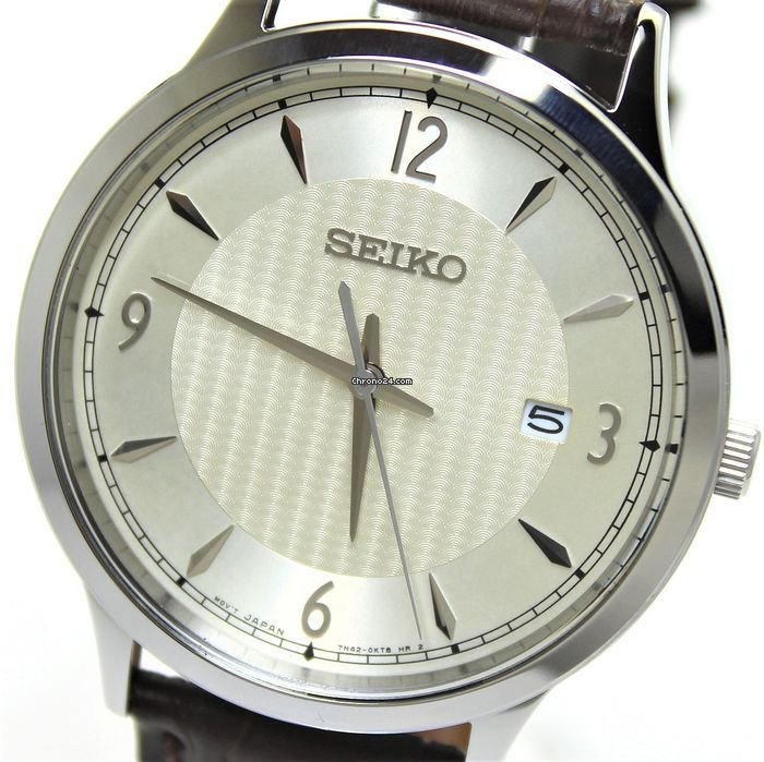 Top 82+ imagen seiko analogue quartz - Thptnganamst.edu.vn